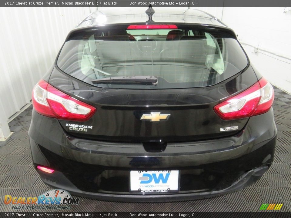 2017 Chevrolet Cruze Premier Mosaic Black Metallic / Jet Black Photo #12