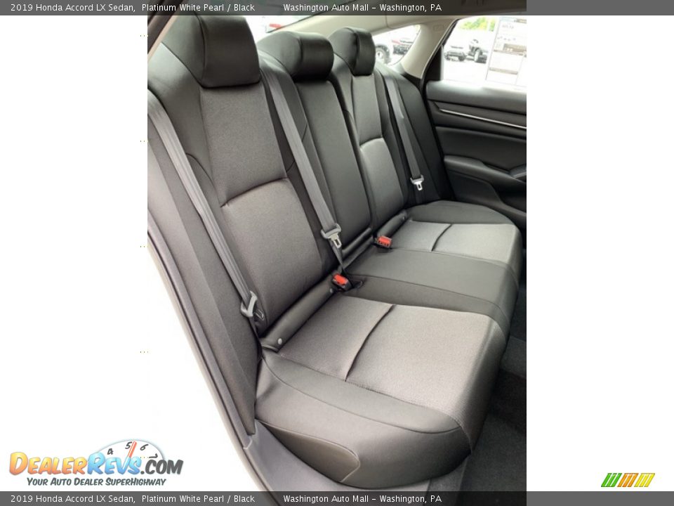 2019 Honda Accord LX Sedan Platinum White Pearl / Black Photo #23