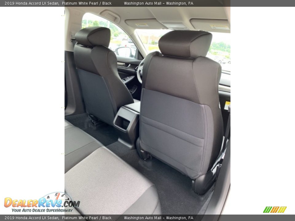 2019 Honda Accord LX Sedan Platinum White Pearl / Black Photo #24