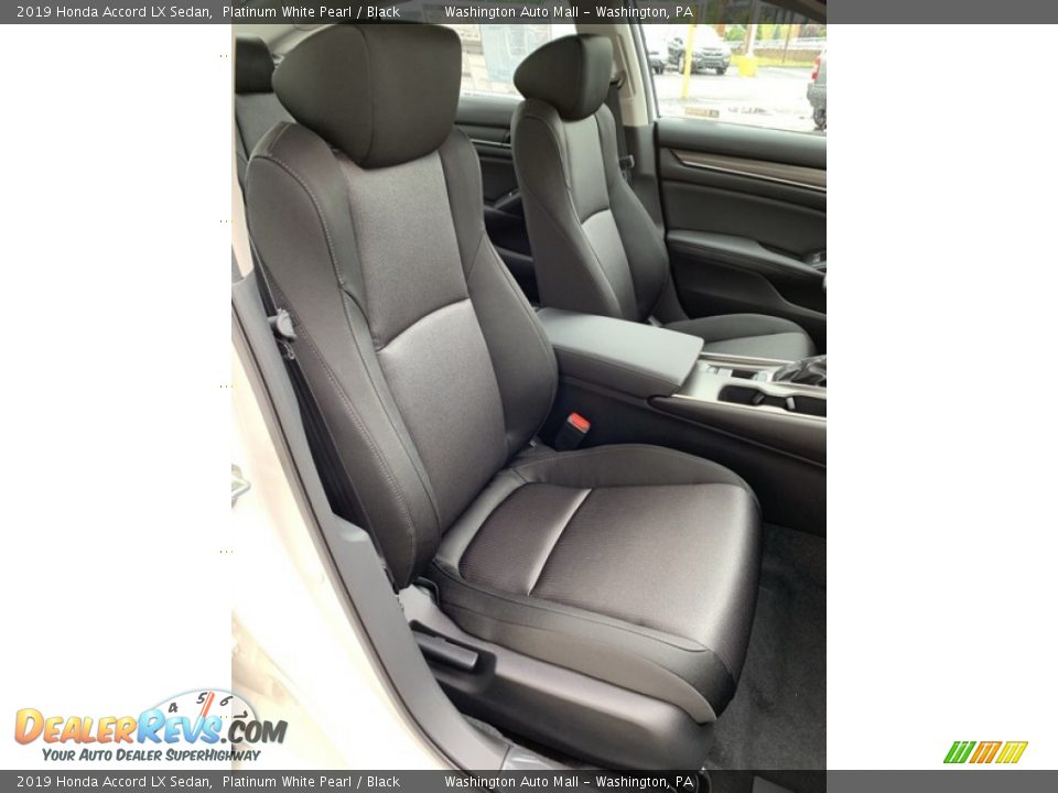 2019 Honda Accord LX Sedan Platinum White Pearl / Black Photo #26