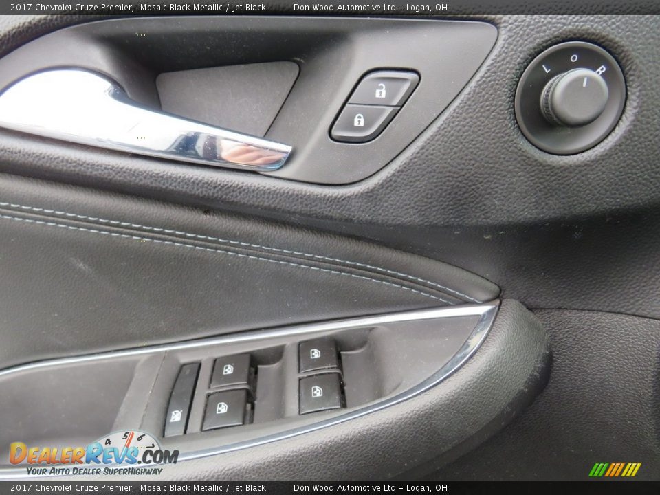 2017 Chevrolet Cruze Premier Mosaic Black Metallic / Jet Black Photo #17