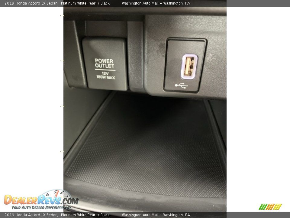 2019 Honda Accord LX Sedan Platinum White Pearl / Black Photo #35