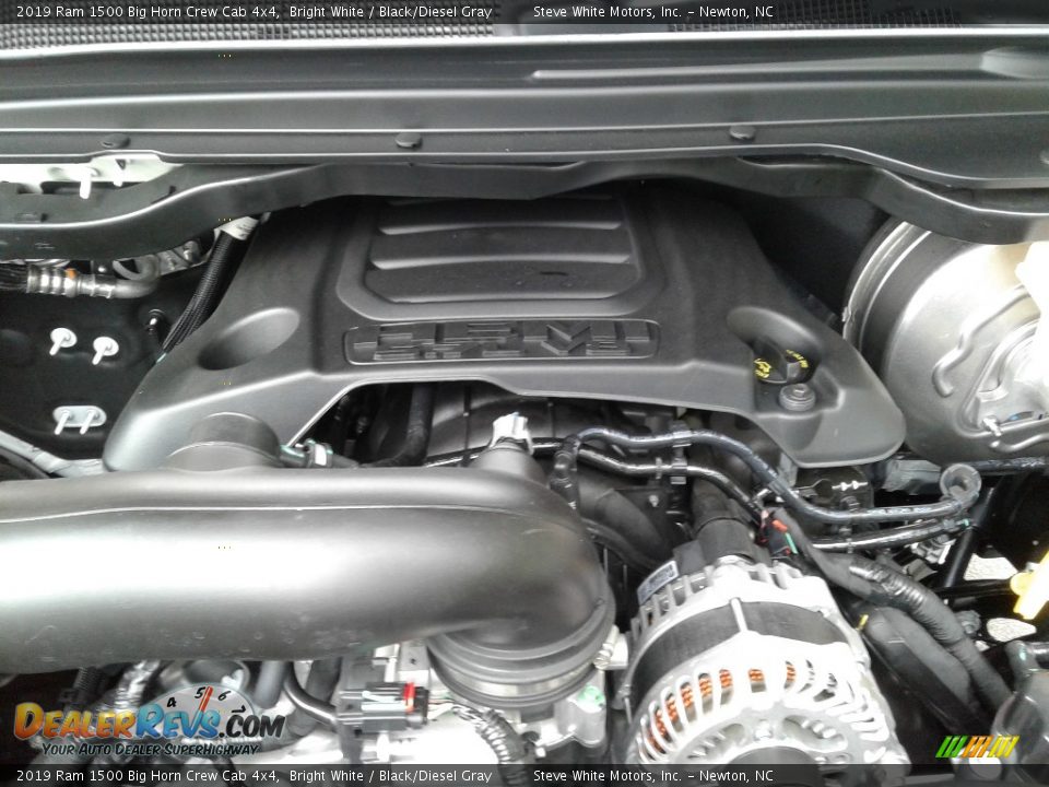 2019 Ram 1500 Big Horn Crew Cab 4x4 Bright White / Black/Diesel Gray Photo #34