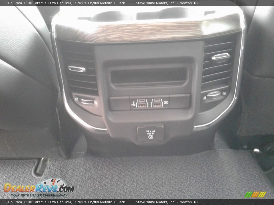 2019 Ram 3500 Laramie Crew Cab 4x4 Granite Crystal Metallic / Black Photo #12