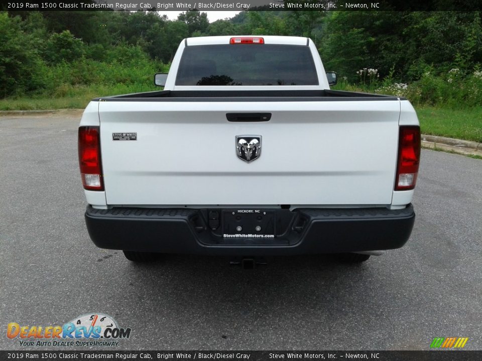 2019 Ram 1500 Classic Tradesman Regular Cab Bright White / Black/Diesel Gray Photo #7