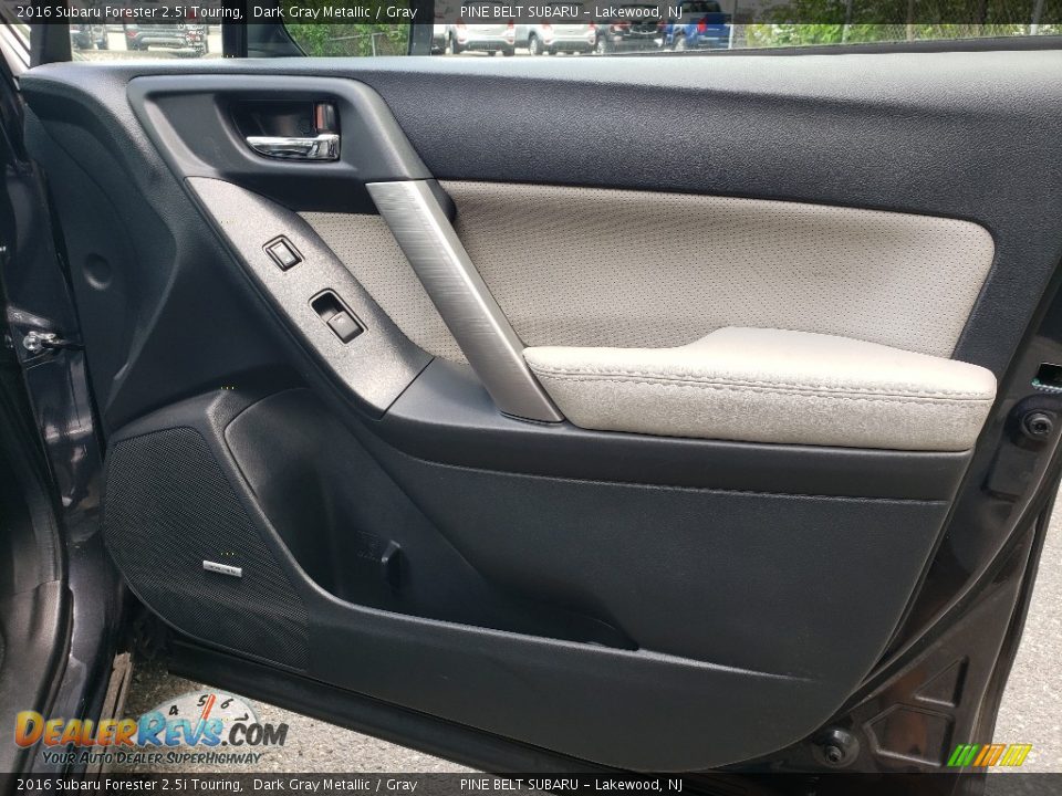 2016 Subaru Forester 2.5i Touring Dark Gray Metallic / Gray Photo #10