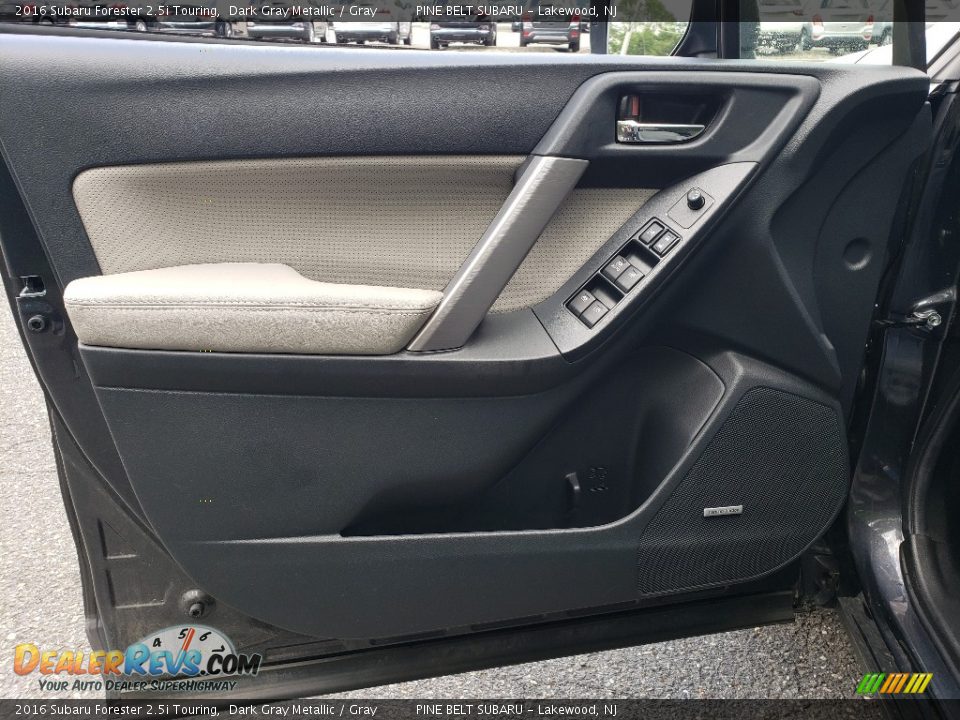 2016 Subaru Forester 2.5i Touring Dark Gray Metallic / Gray Photo #14