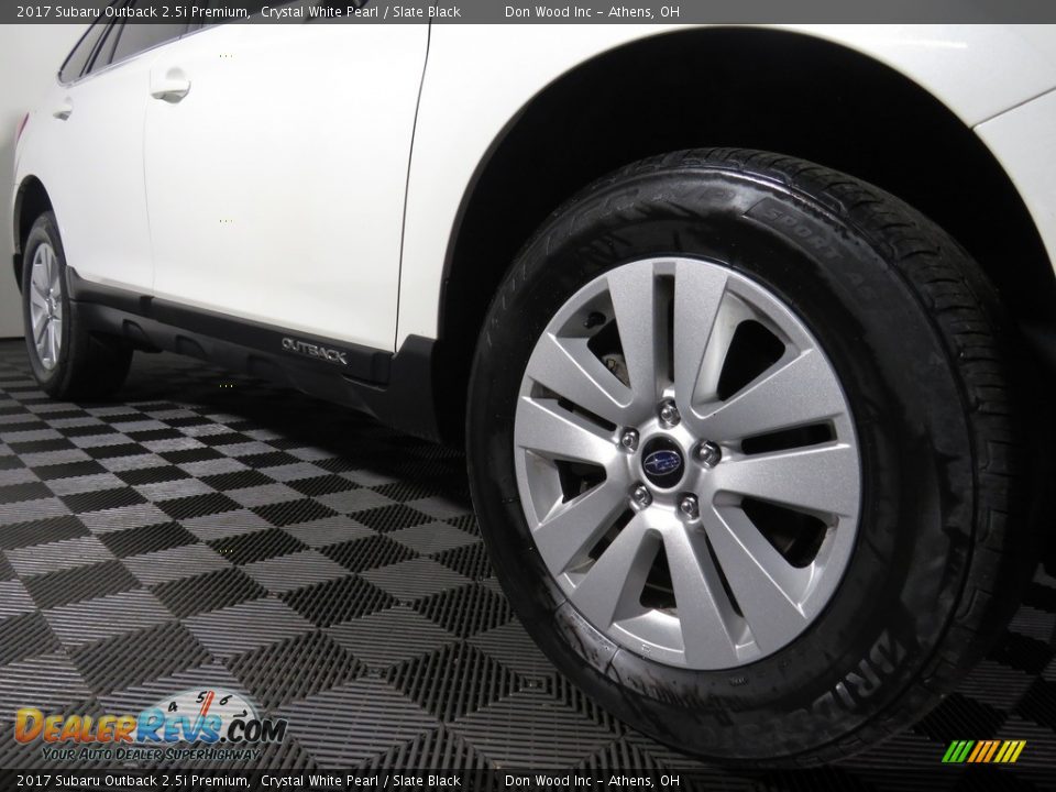 2017 Subaru Outback 2.5i Premium Crystal White Pearl / Slate Black Photo #3