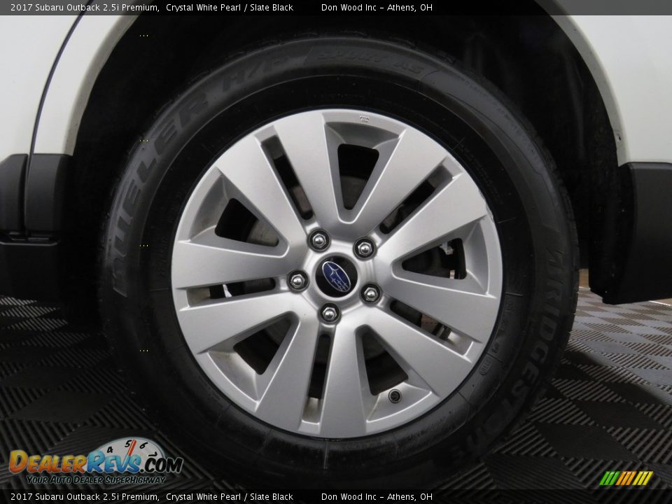 2017 Subaru Outback 2.5i Premium Crystal White Pearl / Slate Black Photo #19