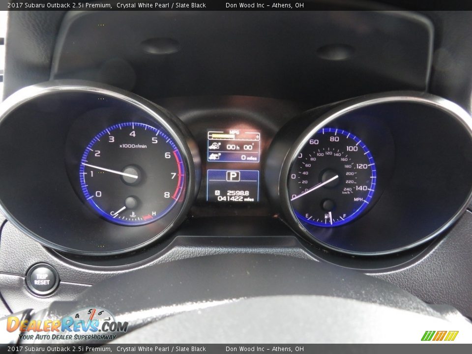 2017 Subaru Outback 2.5i Premium Crystal White Pearl / Slate Black Photo #32