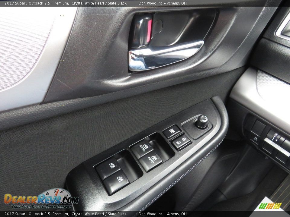 2017 Subaru Outback 2.5i Premium Crystal White Pearl / Slate Black Photo #34