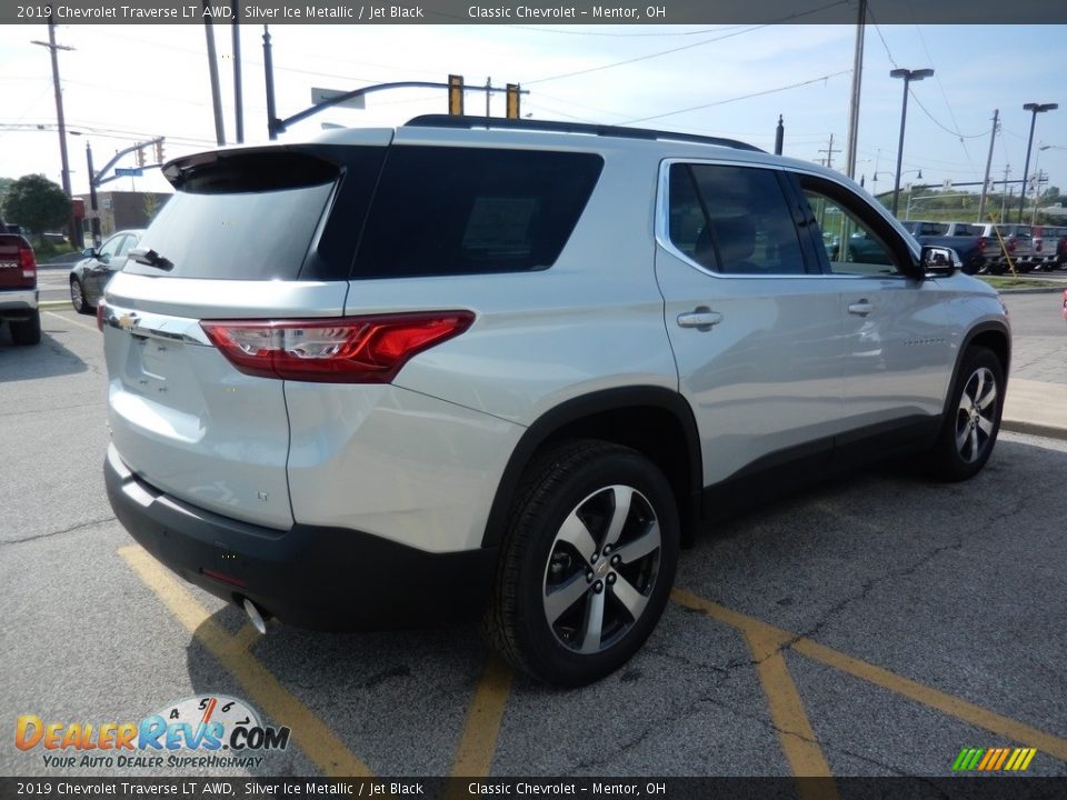 2019 Chevrolet Traverse LT AWD Silver Ice Metallic / Jet Black Photo #4