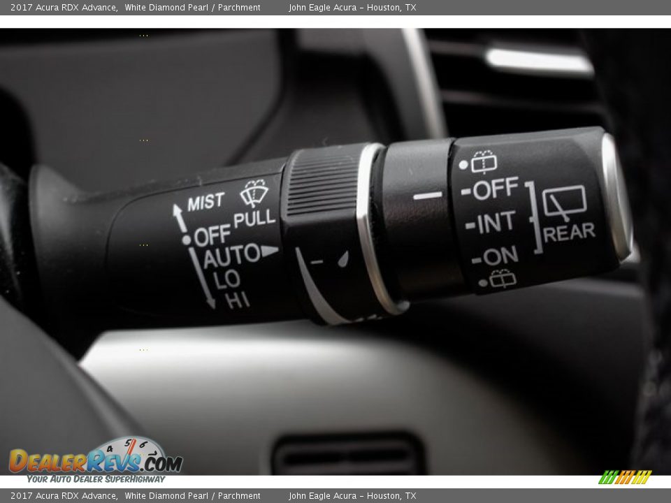 2017 Acura RDX Advance White Diamond Pearl / Parchment Photo #33