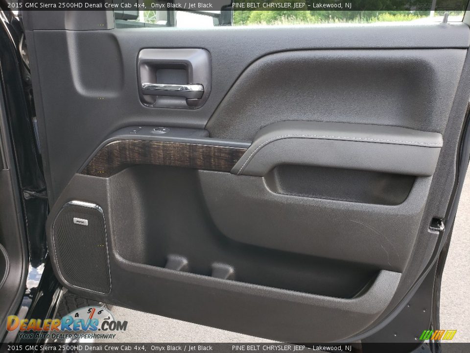 2015 GMC Sierra 2500HD Denali Crew Cab 4x4 Onyx Black / Jet Black Photo #10