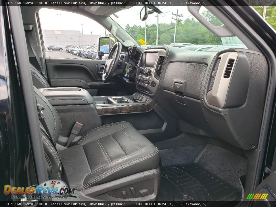 2015 GMC Sierra 2500HD Denali Crew Cab 4x4 Onyx Black / Jet Black Photo #11