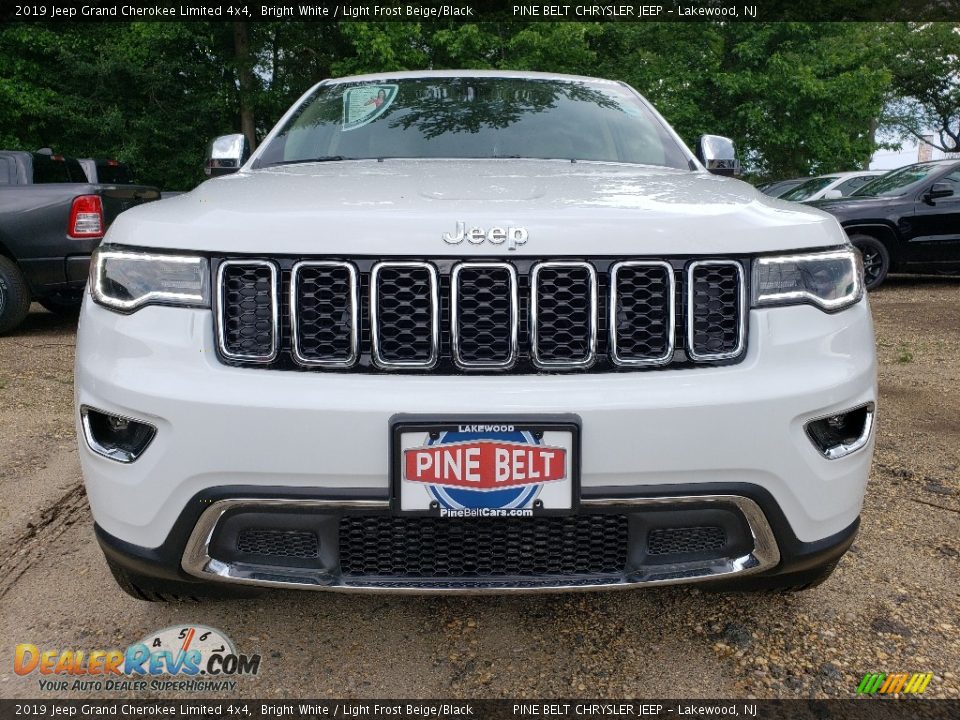 2019 Jeep Grand Cherokee Limited 4x4 Bright White / Light Frost Beige/Black Photo #2