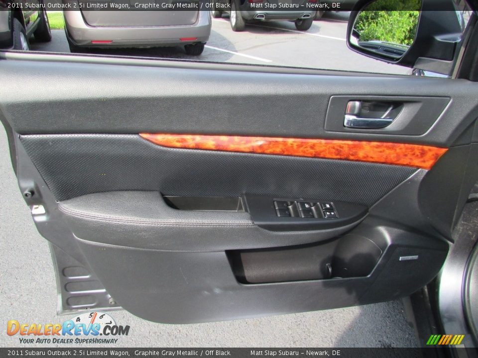 2011 Subaru Outback 2.5i Limited Wagon Graphite Gray Metallic / Off Black Photo #14
