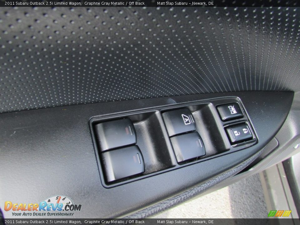 2011 Subaru Outback 2.5i Limited Wagon Graphite Gray Metallic / Off Black Photo #15
