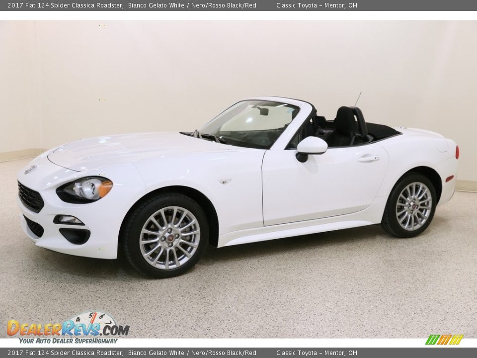 2017 Fiat 124 Spider Classica Roadster Bianco Gelato White / Nero/Rosso Black/Red Photo #4