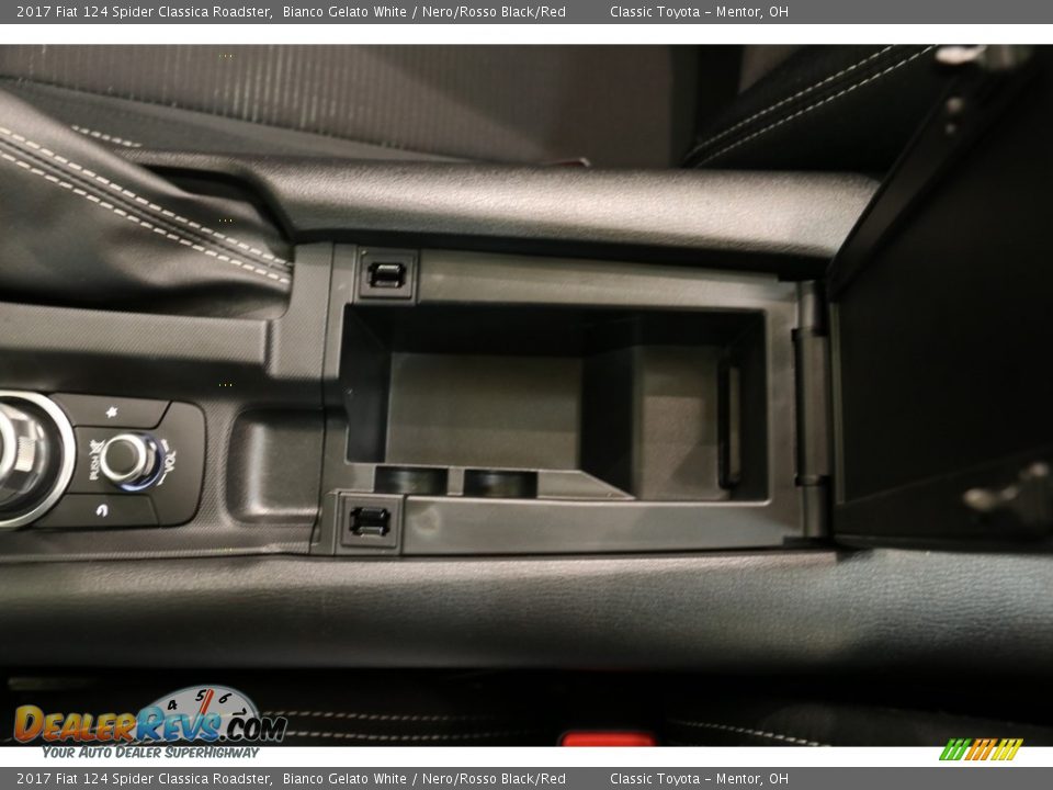 2017 Fiat 124 Spider Classica Roadster Bianco Gelato White / Nero/Rosso Black/Red Photo #18