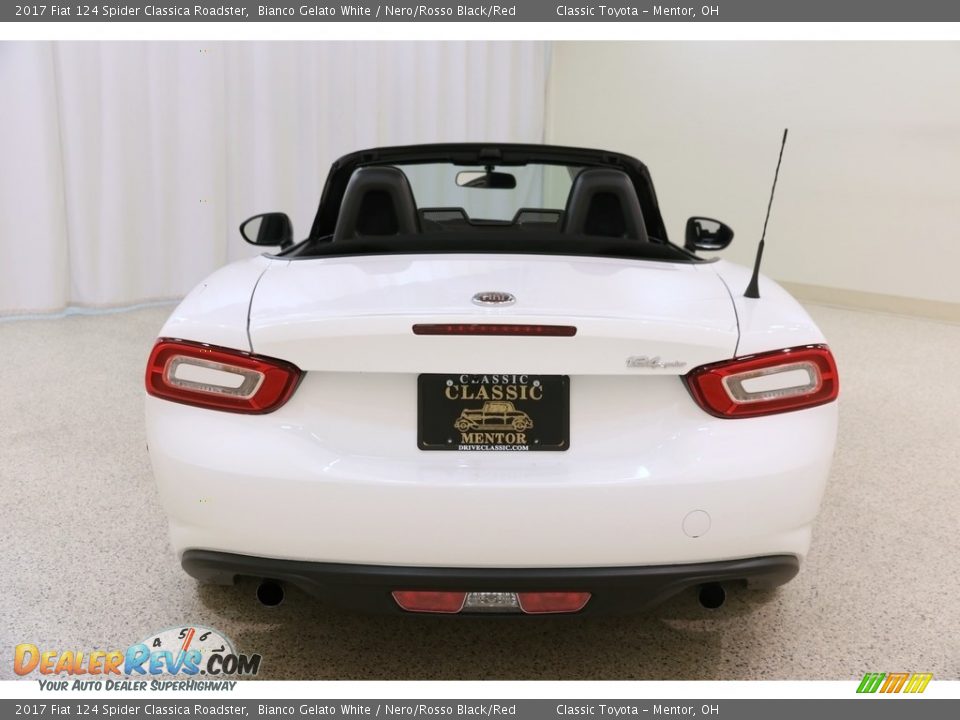 2017 Fiat 124 Spider Classica Roadster Bianco Gelato White / Nero/Rosso Black/Red Photo #20