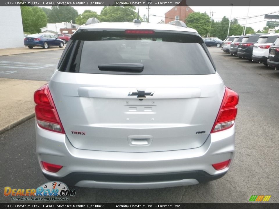 2019 Chevrolet Trax LT AWD Silver Ice Metallic / Jet Black Photo #5