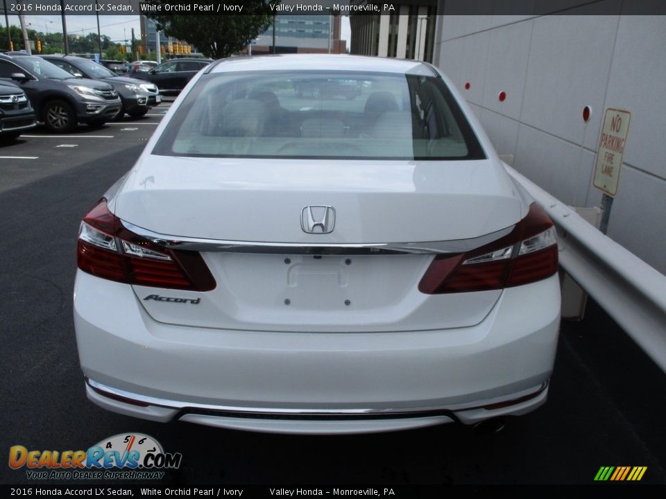 2016 Honda Accord LX Sedan White Orchid Pearl / Ivory Photo #4