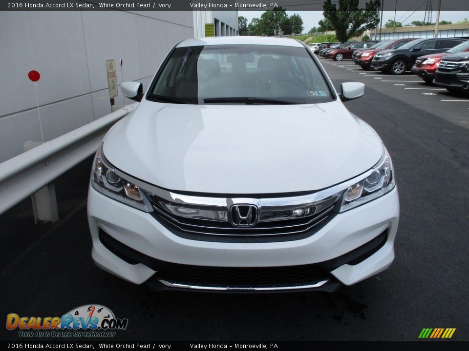 2016 Honda Accord LX Sedan White Orchid Pearl / Ivory Photo #7