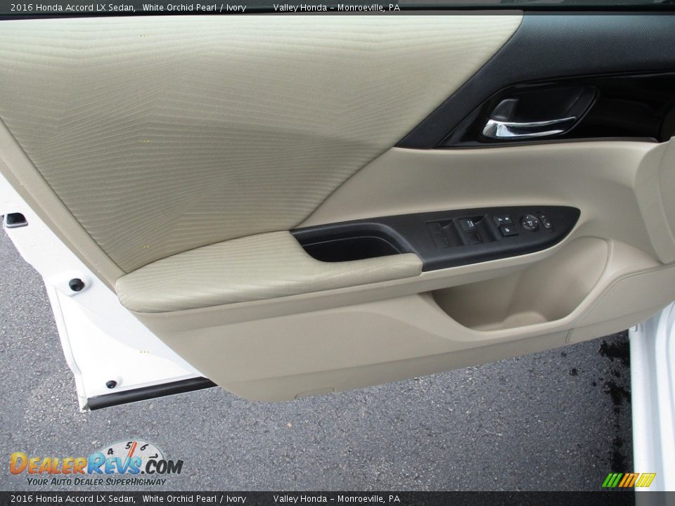 2016 Honda Accord LX Sedan White Orchid Pearl / Ivory Photo #9