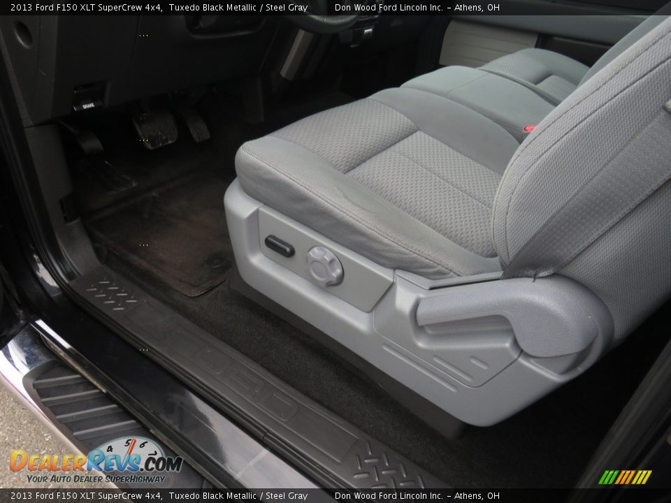 2013 Ford F150 XLT SuperCrew 4x4 Tuxedo Black Metallic / Steel Gray Photo #20