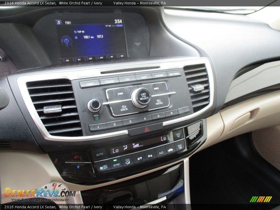 2016 Honda Accord LX Sedan White Orchid Pearl / Ivory Photo #14