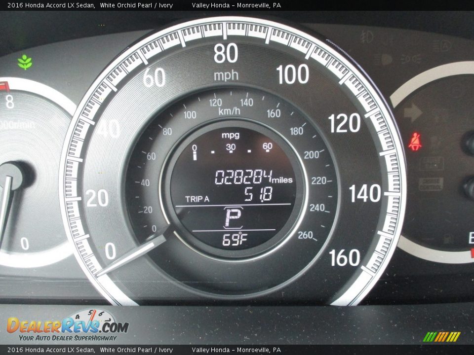 2016 Honda Accord LX Sedan White Orchid Pearl / Ivory Photo #20