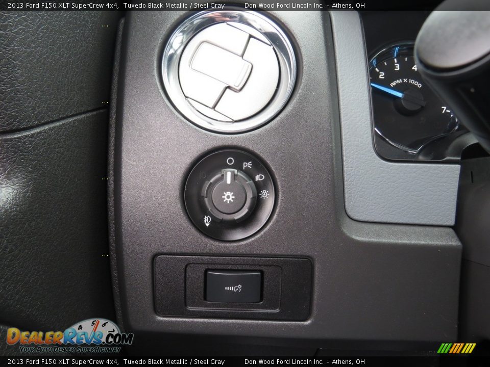 2013 Ford F150 XLT SuperCrew 4x4 Tuxedo Black Metallic / Steel Gray Photo #33