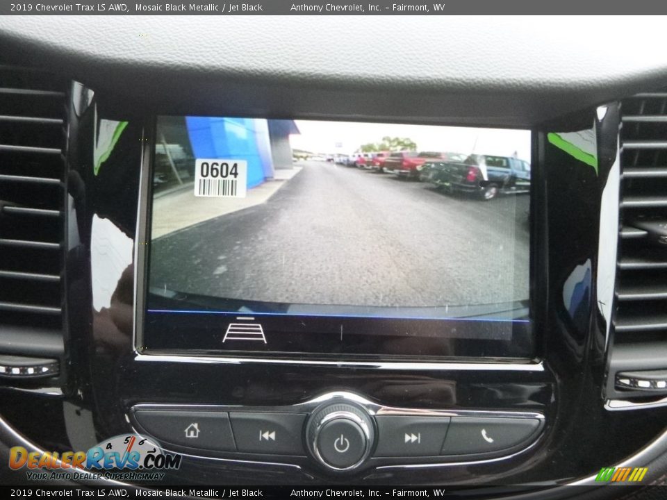 2019 Chevrolet Trax LS AWD Mosaic Black Metallic / Jet Black Photo #17