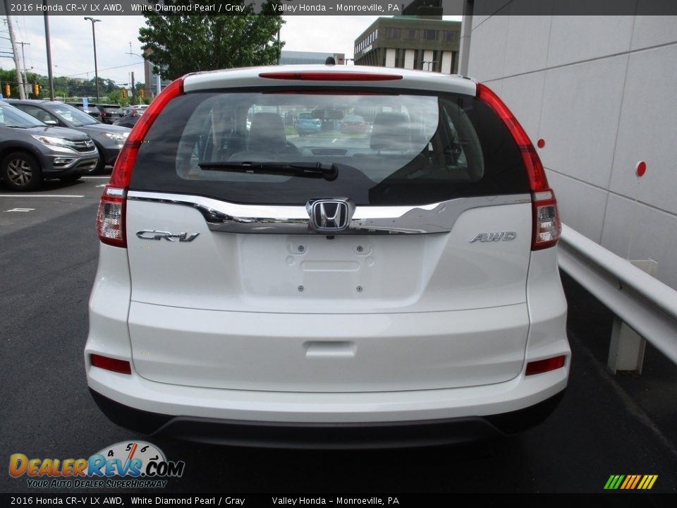 2016 Honda CR-V LX AWD White Diamond Pearl / Gray Photo #4