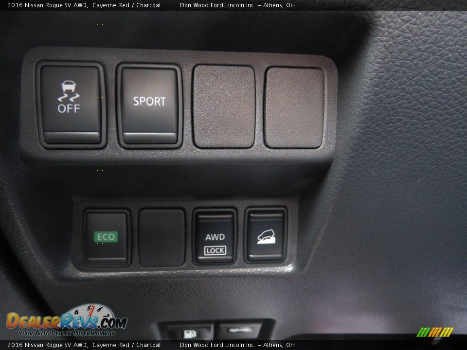 2016 Nissan Rogue SV AWD Cayenne Red / Charcoal Photo #35