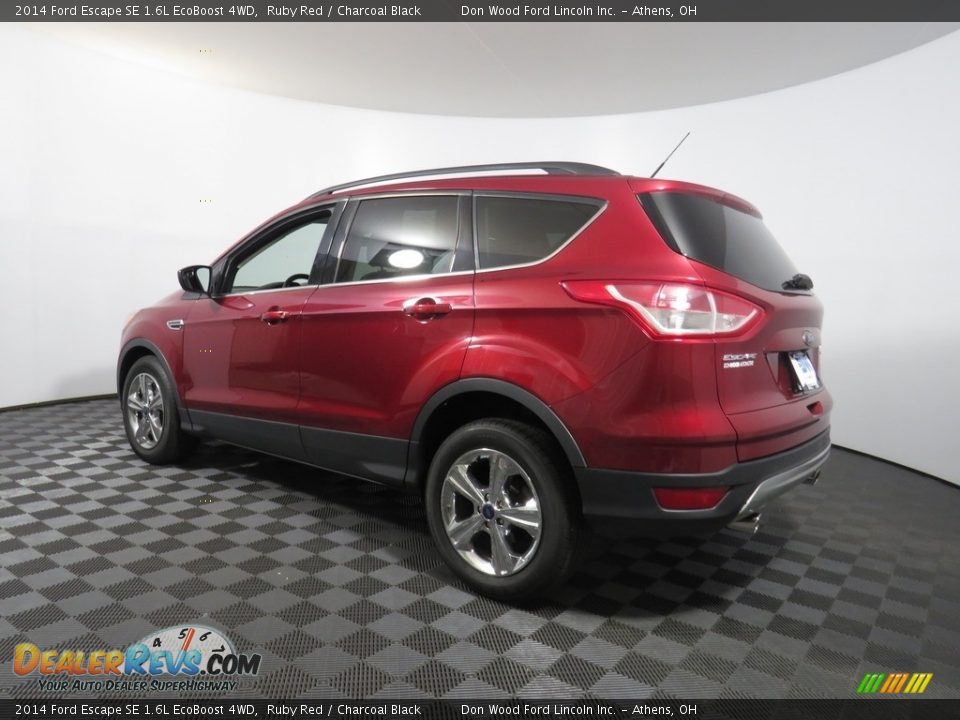 2014 Ford Escape SE 1.6L EcoBoost 4WD Ruby Red / Charcoal Black Photo #9