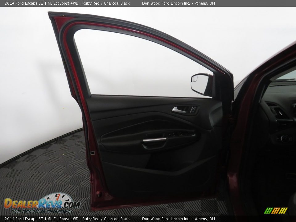 2014 Ford Escape SE 1.6L EcoBoost 4WD Ruby Red / Charcoal Black Photo #21