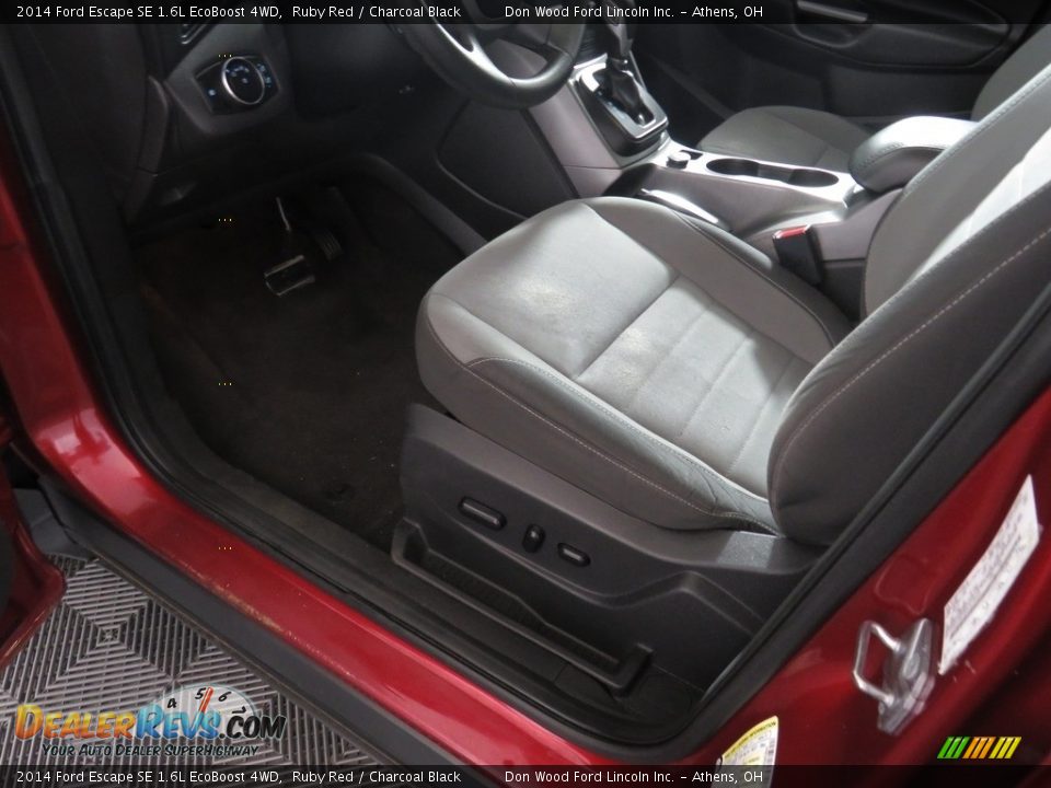2014 Ford Escape SE 1.6L EcoBoost 4WD Ruby Red / Charcoal Black Photo #22