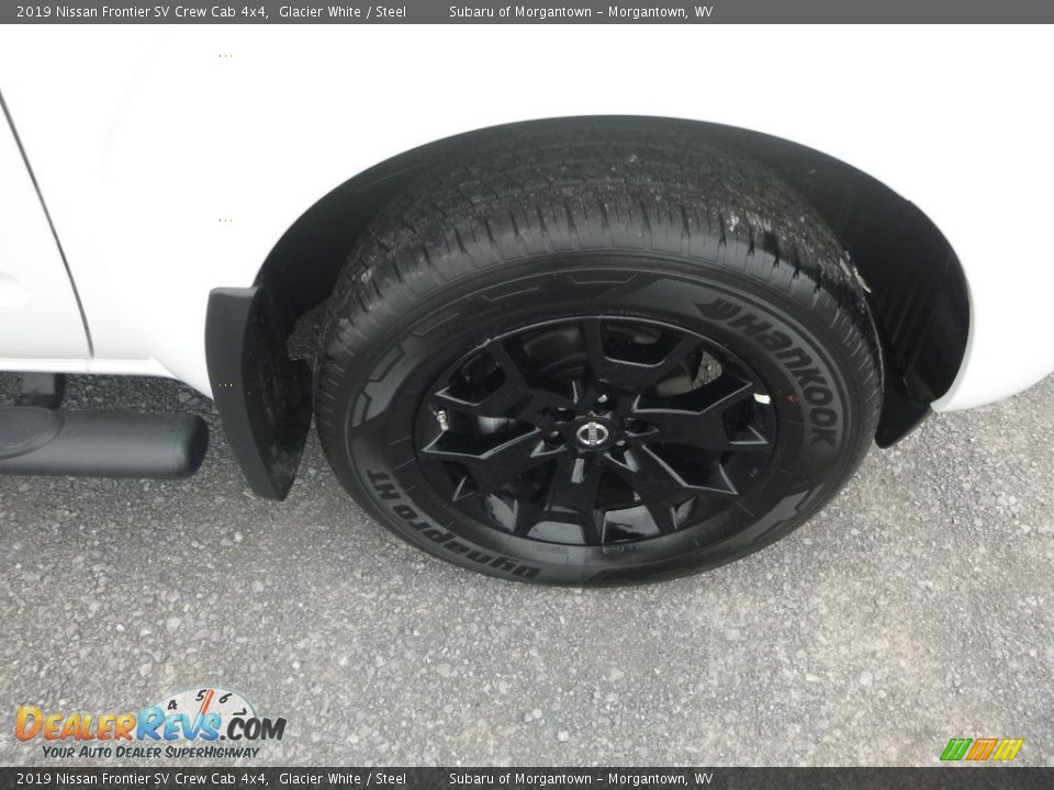 2019 Nissan Frontier SV Crew Cab 4x4 Glacier White / Steel Photo #2