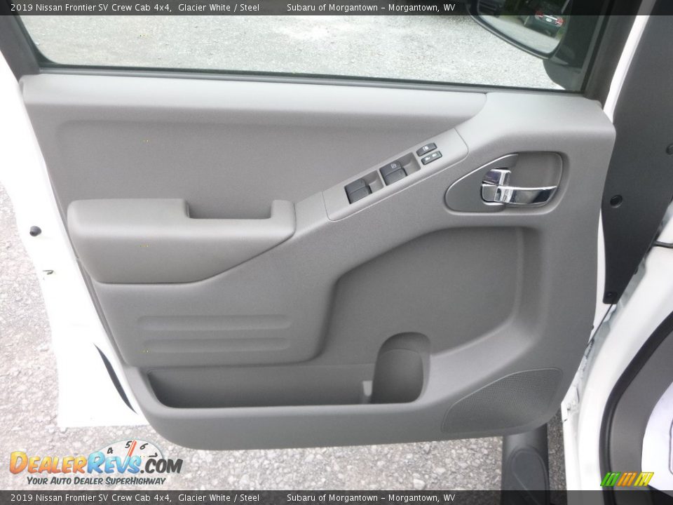 2019 Nissan Frontier SV Crew Cab 4x4 Glacier White / Steel Photo #14