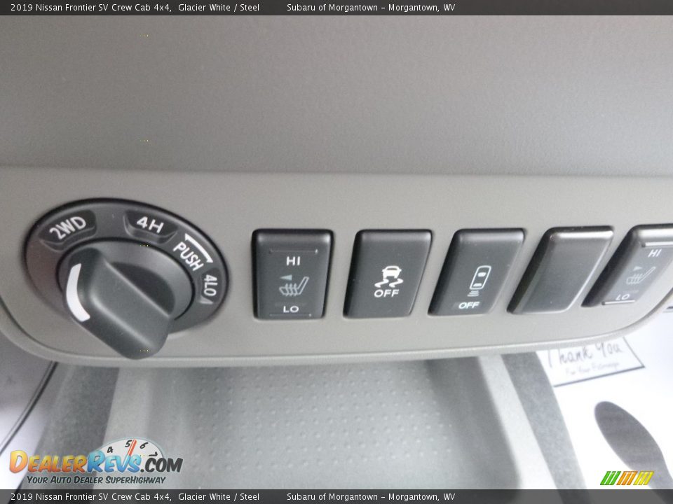 2019 Nissan Frontier SV Crew Cab 4x4 Glacier White / Steel Photo #20