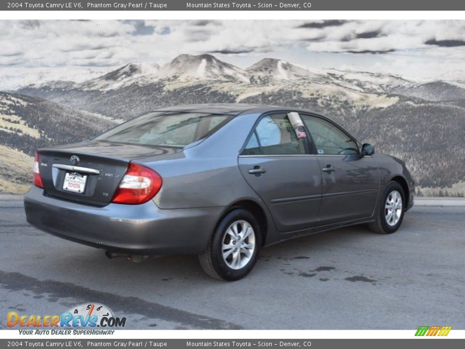 2004 Toyota Camry LE V6 Phantom Gray Pearl / Taupe Photo #3