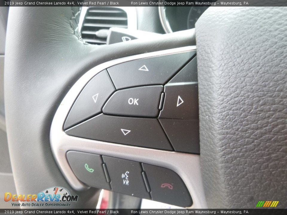 2019 Jeep Grand Cherokee Laredo 4x4 Velvet Red Pearl / Black Photo #17