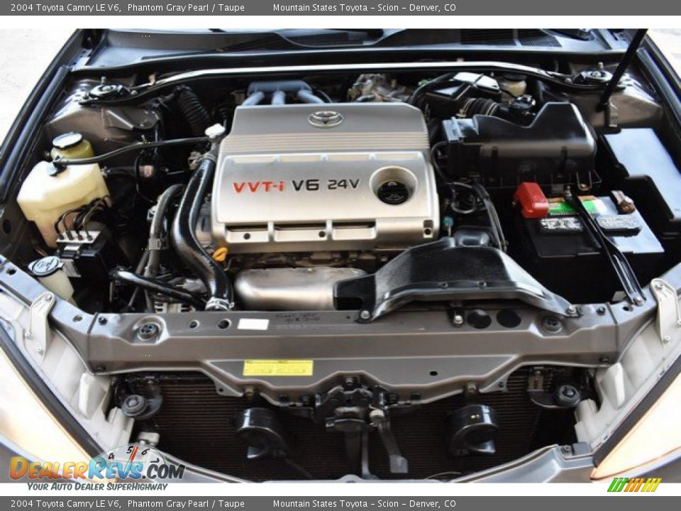2004 Toyota Camry LE V6 Phantom Gray Pearl / Taupe Photo #28