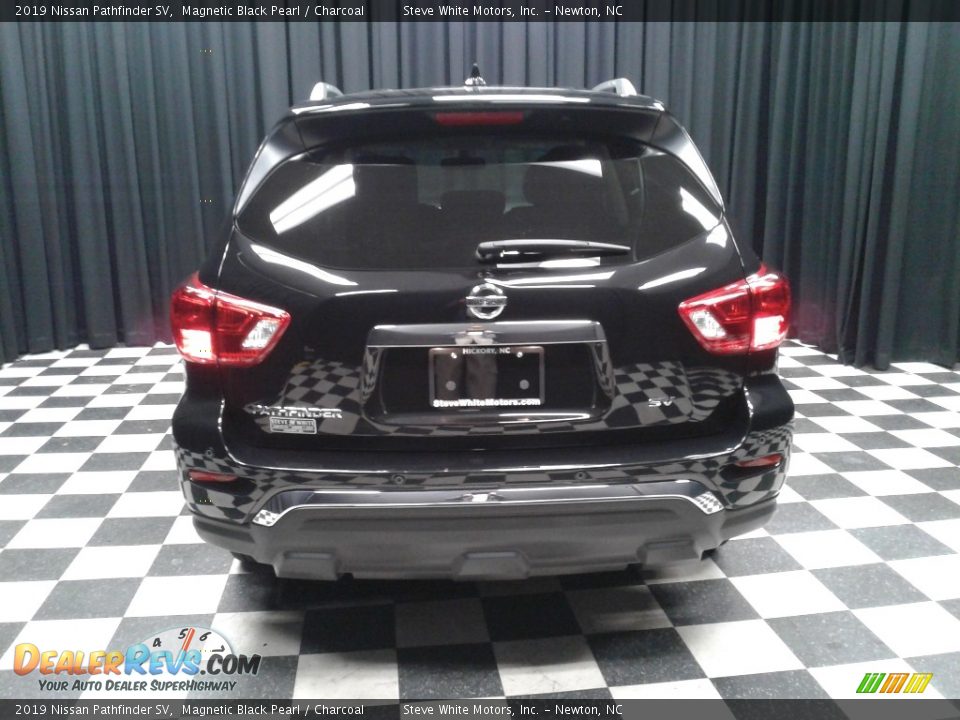 2019 Nissan Pathfinder SV Magnetic Black Pearl / Charcoal Photo #7