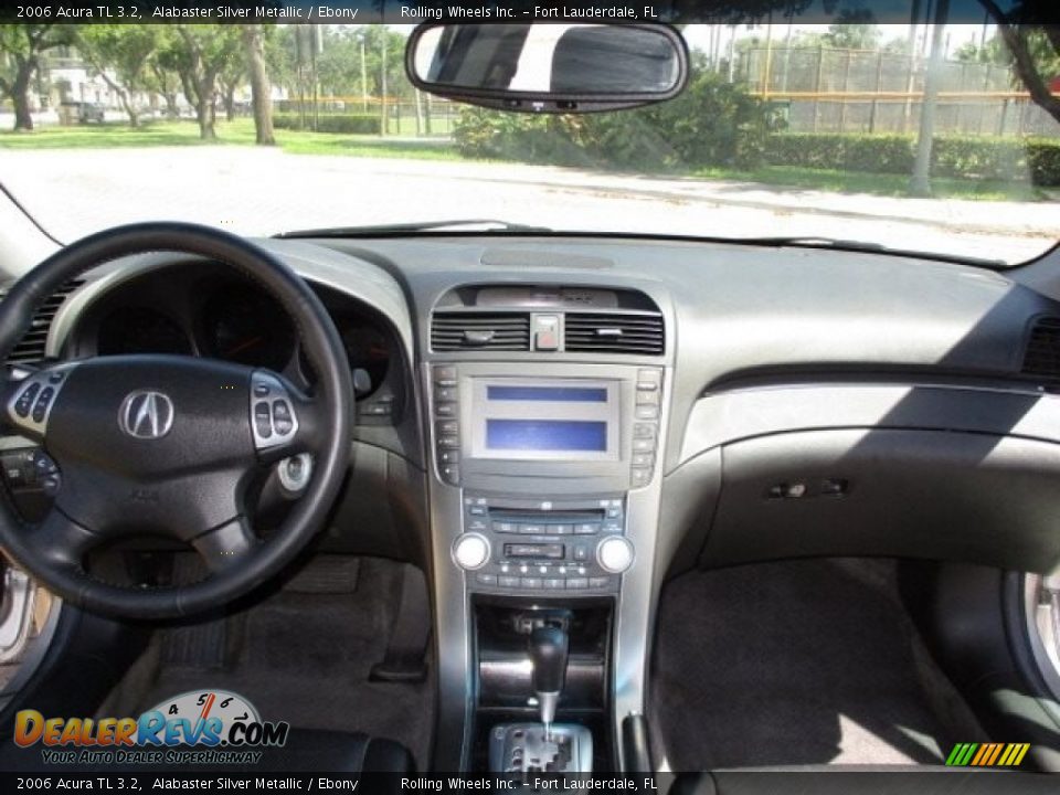 2006 Acura TL 3.2 Alabaster Silver Metallic / Ebony Photo #26