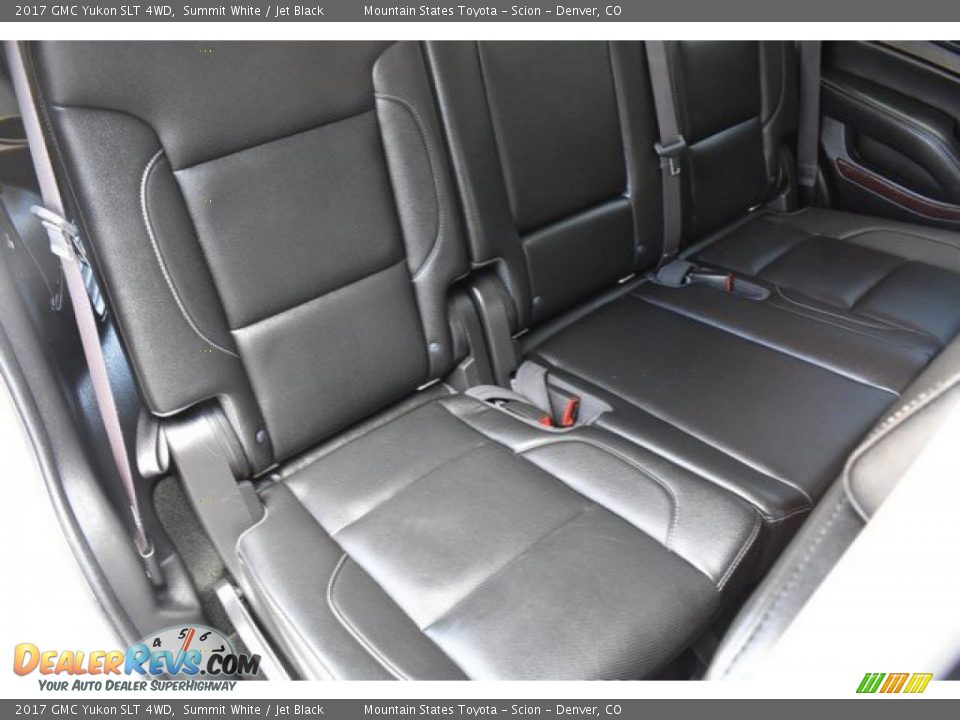 2017 GMC Yukon SLT 4WD Summit White / Jet Black Photo #22
