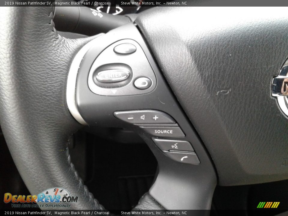 2019 Nissan Pathfinder SV Magnetic Black Pearl / Charcoal Photo #20