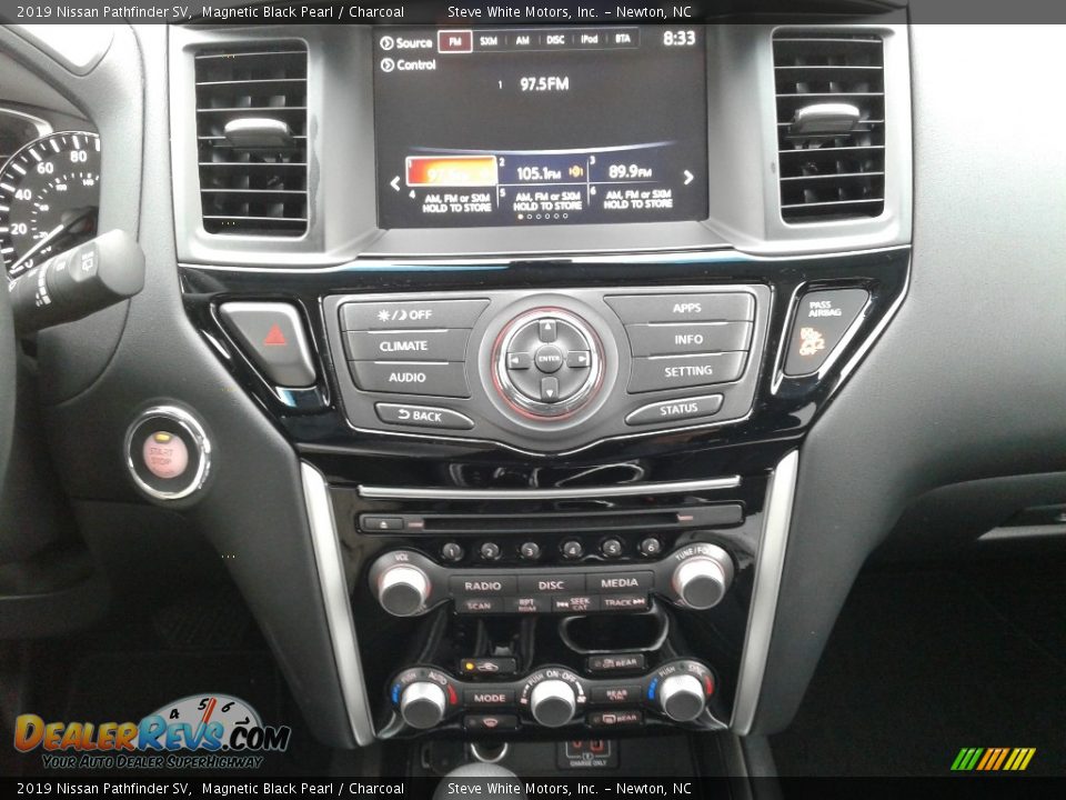 2019 Nissan Pathfinder SV Magnetic Black Pearl / Charcoal Photo #24
